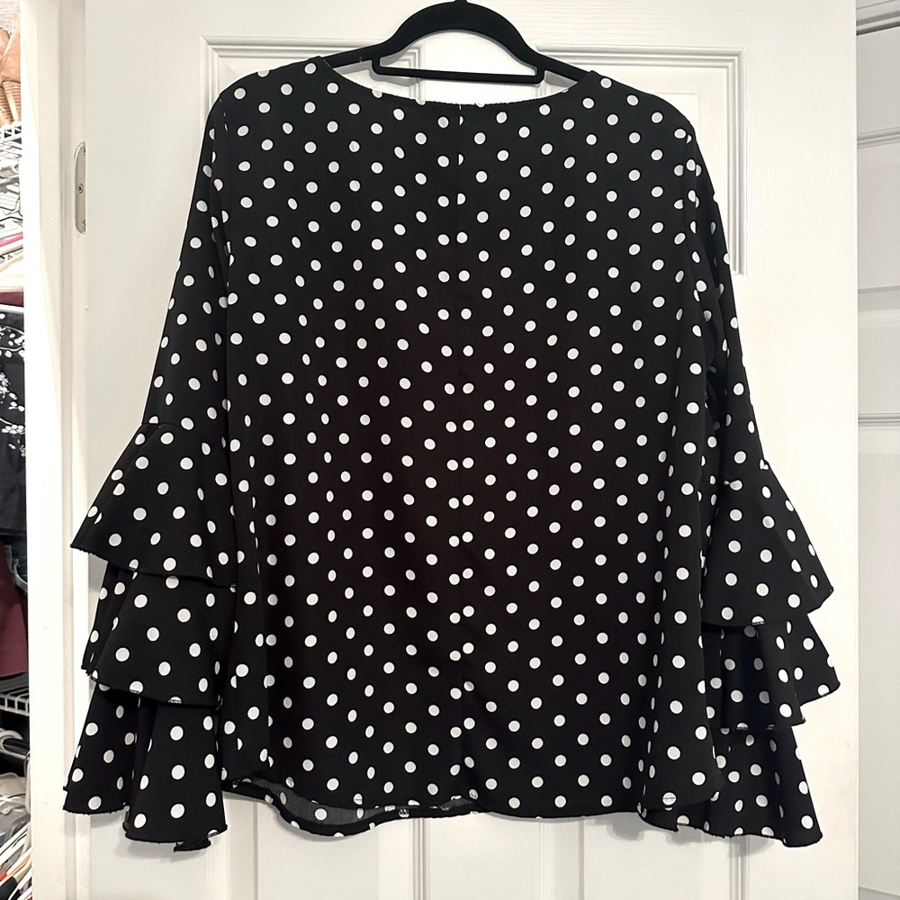 Bell sleeve, polka dot shirt size L